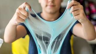 Como proteger as crianças dos riscos do slime segundo especialistas
