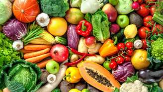 Frutas e hortaliças: confira cinco alimentos nutritivos que turbinam a sua saúde