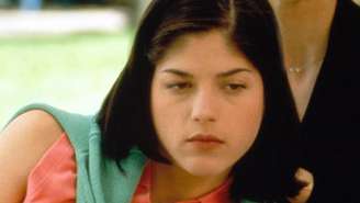 Selma Blair, de 'Segundas Intenções', divulga primeira declaração desde incidente em avião: ‘Não tive a intenção de ferir ninguém’ (Divulgação)