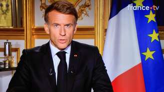 Pronunciamento de Emmanuel Macron no Palácio do Eliseu, em Paris, em 18 de outubro de 2026.