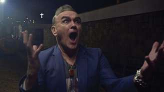 Morrissey na capa de 'Make