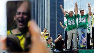 Partido Digital Bolsonarista entende a importância de encontros nas ruas, diz professor