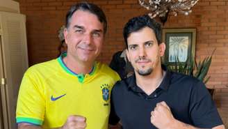 Flávio Bolsonaro e Felipe Sertanejo (Reprodução/Redes Sociais)