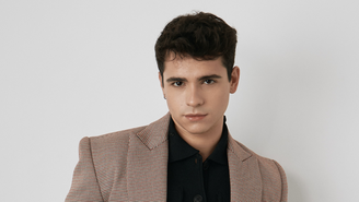 João Victor Gonçalves interpreta Maurício, o Mau Mau, em Quem Ama Cuida
