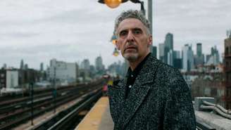 John Turturro praticou furtos para se preparar para 'O Último Batedor de Carteiras' (Divulgação)