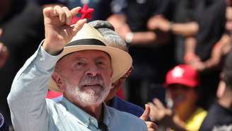 Lula afirma que esta é sua última campanha presidencial e que, se eleito, vai fazer "mandato histórico"
