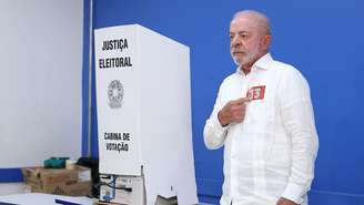 Lula acusa prefeitos por frota de ônibus
