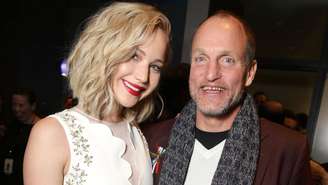 Jennifer Lawrence e Woody Harrelson na estreia de 'Jogos Vorazes: A Esperança