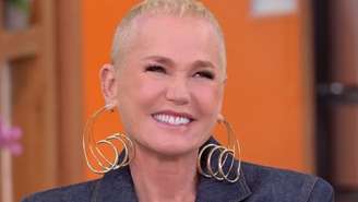 Xuxa é surpreendida por fãs no 'Mais Você'