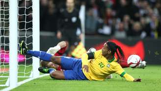 <p>Com atuação apagada, Ronaldinho falhou em sua volta à Seleção</p>