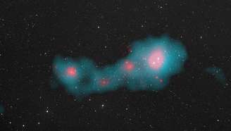 Superaglomerado de galáxias de Shapley é considerada uma das maiores estruturas do Universo