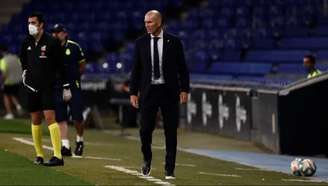 Zidane já pensa em possíveis substitutos para Sergio Ramos (Foto: Divulgação/Real Madrid)