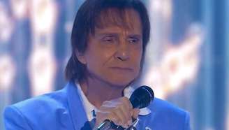 Situação de Roberto Carlos na Globo continua indefinida às vésperas de fim de contrato