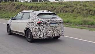 Flagra do novo Volkswagen Nivus em testes no Brasil
