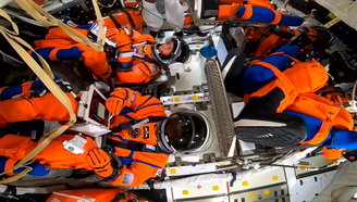 Astronautas da missão Artemis II embarcados na cápsula Orion, que irá em direção à Lua