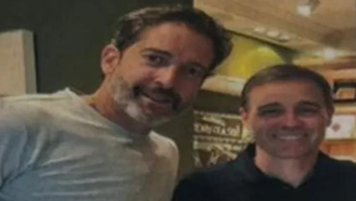 O advogado Ciro Soares ao lado do ministro André Mendonça em foto que teria sido enviada a Vorcaro, segundo o portal ICL Notícias