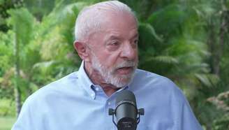 Lula durante entrevista a youtubers progressistas exibida no canal do YouTube Cosmo Política