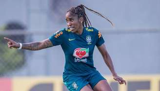 Campeã pela Ferroviária e agora no Palmeiras, Chú também defende a Seleção Brasileira (Foto: Mariana Sá/CBF)