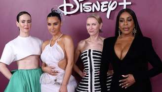Sarah Paulsin, Kim Kardashian, Naomi Watts e Niecy Nash 