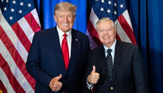 O presidente dos EUA, Donald Trump, e o senador Lindsey Graham, que faleceu aos 71 anos