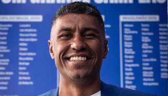 Paulinho, em sua apresentação como dirigente do Cruzeiro 