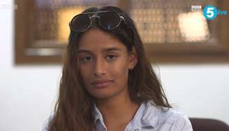 Hoje Shamima Begum tenta retomar sua cidadania britânica