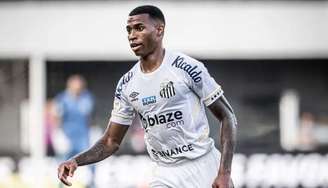 Santos ainda não fez o pagamento completo ao Monaco pela contratação de Jean Lucas-
