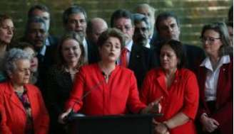 Dilma prometeu fazer “a mais determinada oposição que um governo golpista pode sofrer”