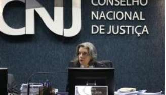 Brasília - A presidente do Conselho Nacional de Justiça, Cármen Lúcia, cobra respeito aos juízes