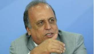 O governador do Rio de Janeiro, Luiz Fernando Pezão, vai responder a inquérito por improbidade administrativa