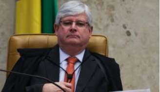 O procurador-geral da República, Rodrigo Janot, apresentou nova lista de pedidos de investigação ao Supremo Tribunal Federal