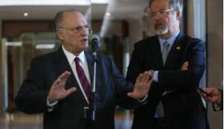 Os ministros da Cultura, Roberto Freire, e da Defesa, Raul Jungmann, ambos filiados aos PPS