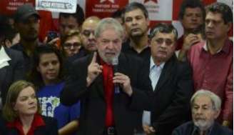 Ex-presidente Luiz Inácio Lula da Silva sobre dá entrevista coletiva sobre a condenação por corrupção pelo juiz federal Sérgio Moro