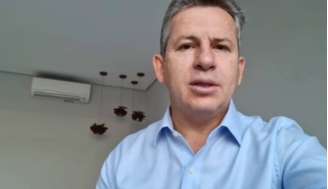 O governador do MT, Mauro Mendes (DEM), em vídeo que confirmou o diagnóstico da covid-19
