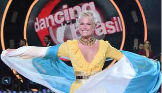 Xuxa à frente da apresentação do 'Dancing Brasil'.
