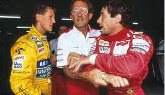 Senna e Schumacher: briga no GP da França.