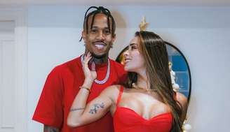 Éder Militão e Tainás Castro