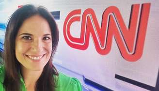 Clarissa Oliveira se tornou um dos nomes mais fortes da cobertura política da CNN Brasil
