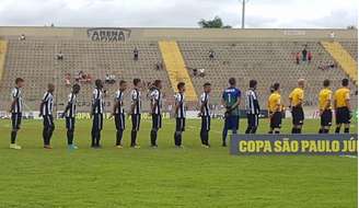 Equipe comandada por Eduardo Barroca perdeu para o Desportivo Brasil (Foto: Reprodução/Twitter do Botafogo)