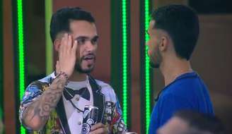 BBB25: João Pedro reclama de Eva para o irmão: 'Acha que é a mais top, ela é nada'