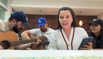 Assessoria ainda não se pronunciou sobre música "Borderline"