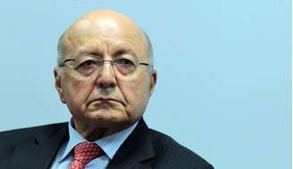 Para ex-ministro, Brasil poderia estar fazendo lobby nos Estados Unidos contra as tarifas