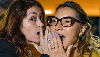 Manuela Dias e Janja no Palácio da Alvorada: cochichos entre amigas em nome de cinema
