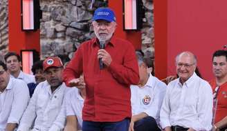 Lula (PT) em evento de aniversário do PT em Salvador