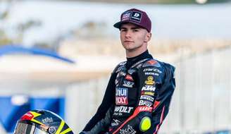 Lesão no fêmur esquerdo sofrida em 2025 ainda afeta a recuperação de David Muñoz.