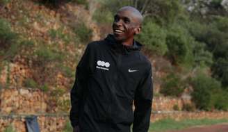 Eliud Kipchoge chega à Cape Town como a grande estrela do pelotão de elite de 2026 (Foto: Sanlam Cape Town Marathon)