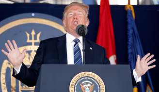 Trump faz discurso em Annapolis
 25/5/2018   REUTERS/Kevin Lamarque 