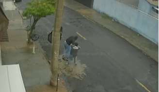 Suspeitos não foram identificados até o momento