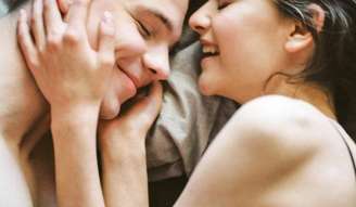 Alguns signos têm mais chances de iniciar um romance neste fim de semana