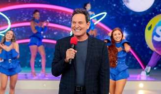 Com o 'Viva a Noite', apresentado por Luís Ricardo, o SBT cresceu no Ibope nas noites de sábado